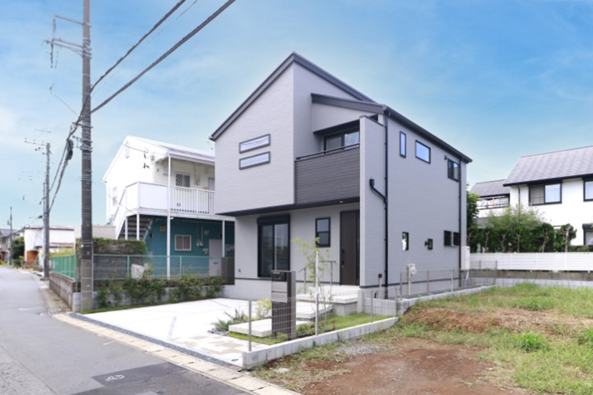 成田市飯田町172番47（2区画-1）